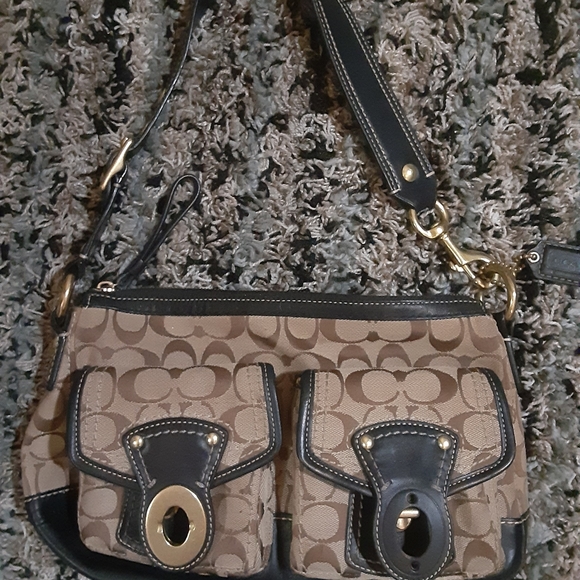 Coach Purse - Picture 3 of 6